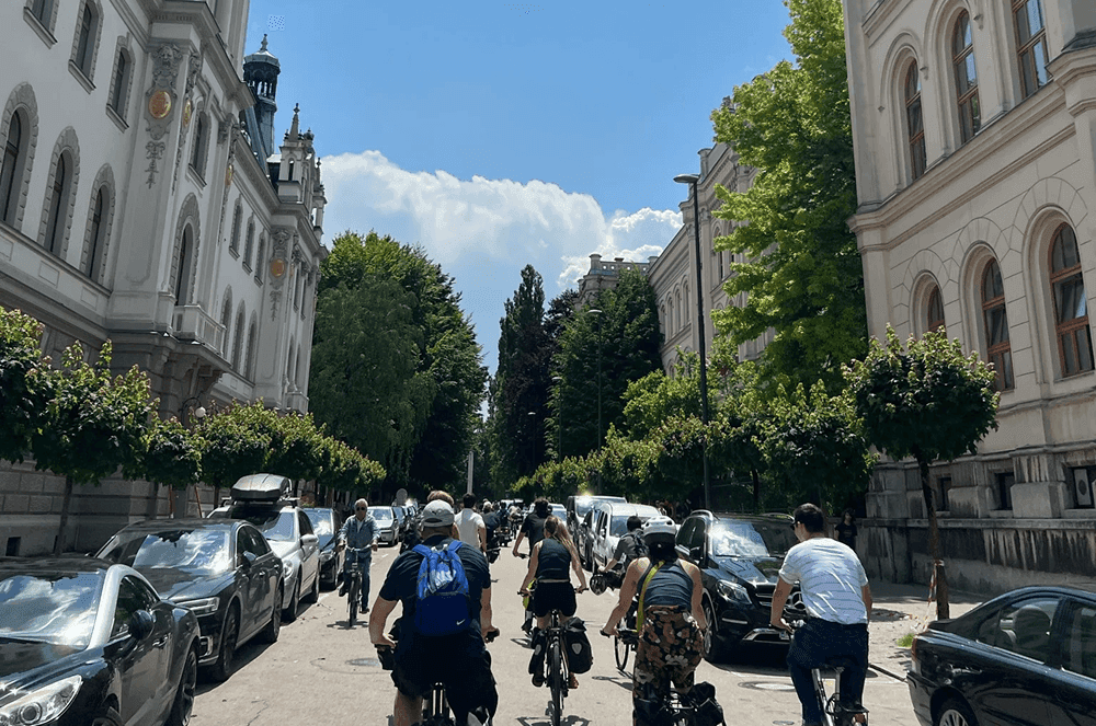 Mestna in kolesa za vožnjo na delo v Sloveniji: pameten način za gibanje in raziskovanje